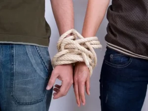 علائم اختلال شخصیت وابسته